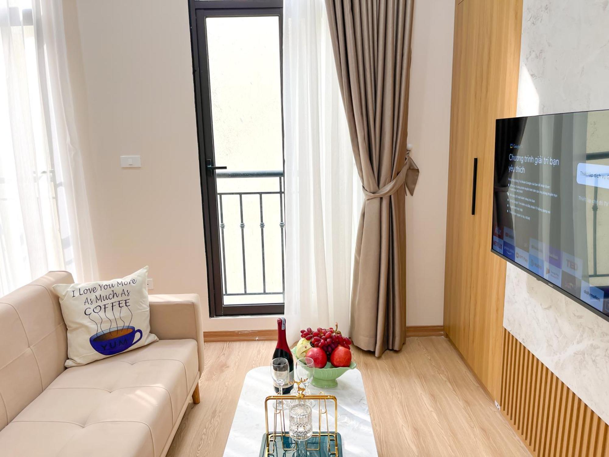 Amazing Housing Lac Long Quan Ханой Екстериор снимка